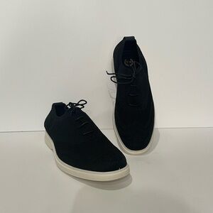 T.R premium shoes casual sneakers black Oxford wingtip